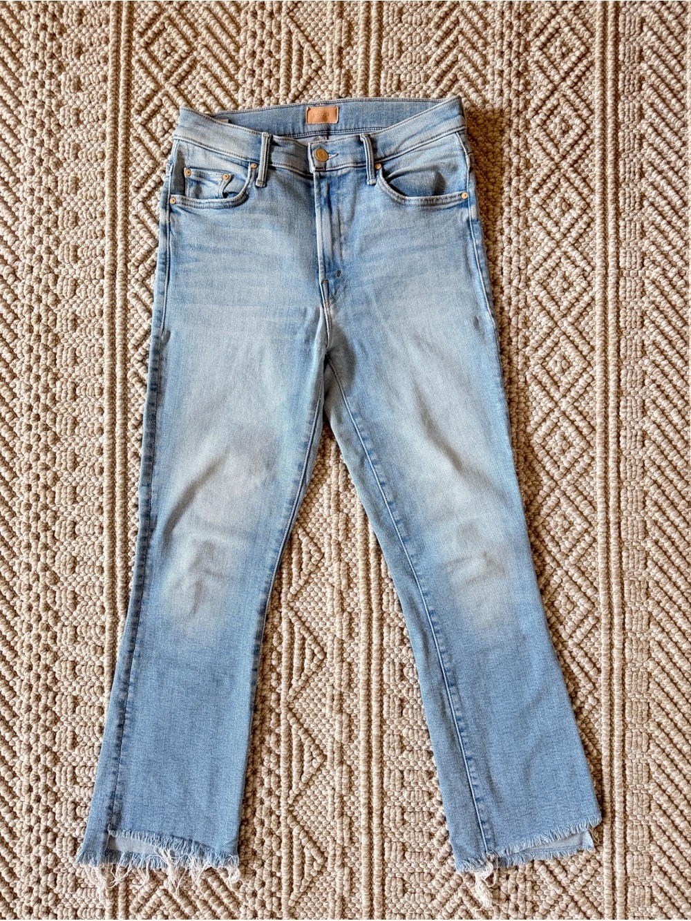MOTHER cropped jeans with frayed hem